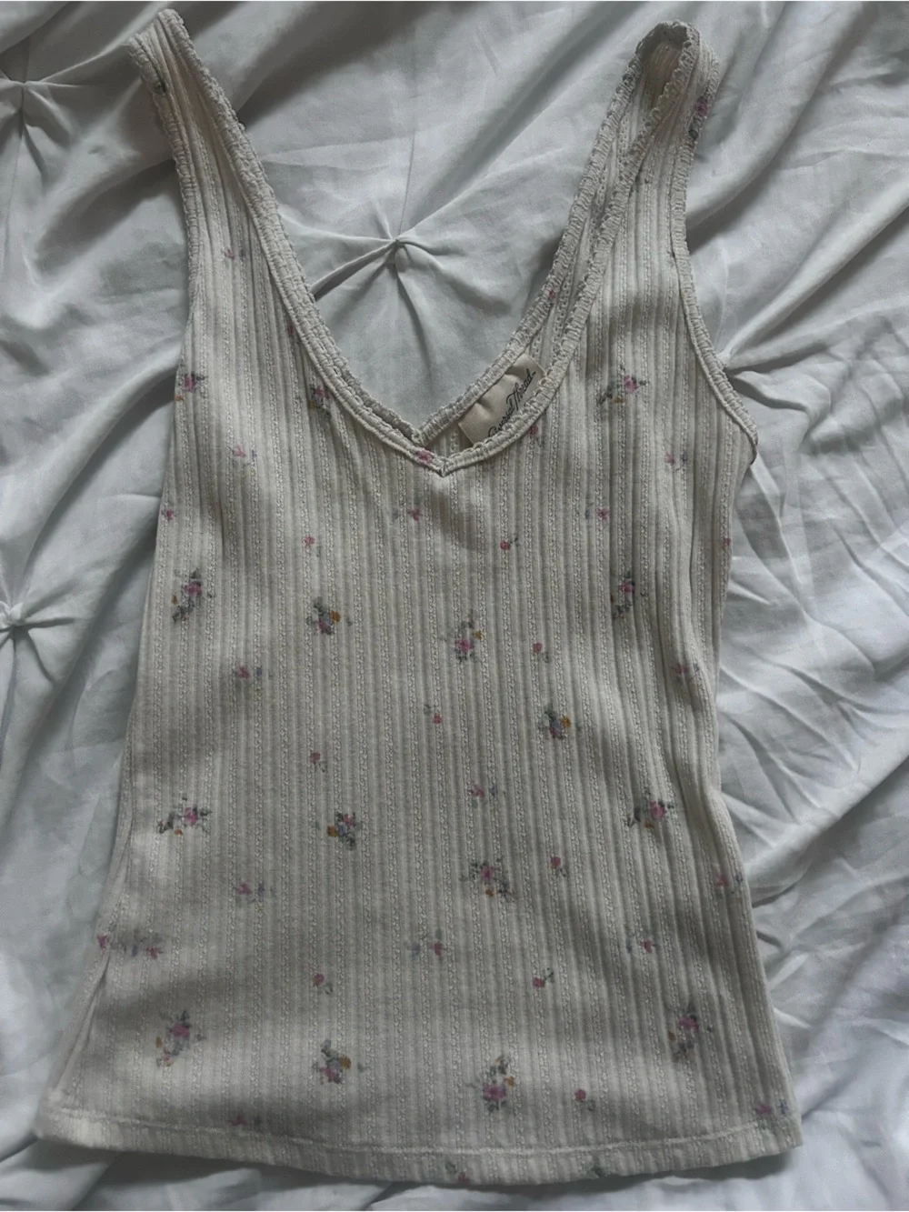 Universal Thread Cream Ribbed Floral Tank Top